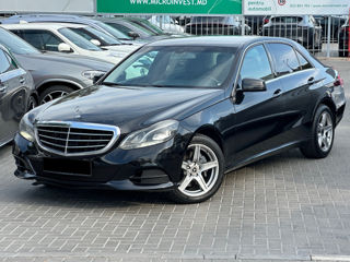 Mercedes E-Class foto 1