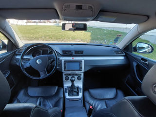 Volkswagen Passat foto 4