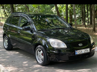 KIA Rio foto 1