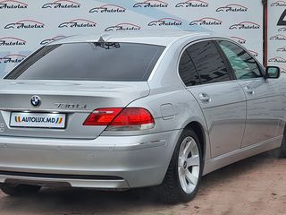 BMW 7 Series foto 3