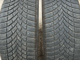 235 55 R19 Bridgestone Blizzak, si Pirelli