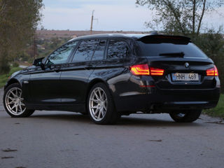 BMW 5 Series foto 3