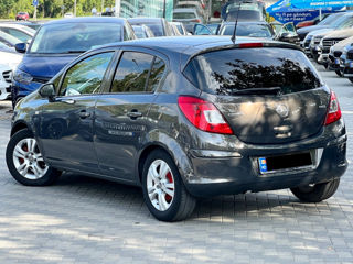 Opel Corsa foto 2