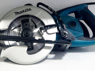Дисковая пила Makita 5477NB, 1800 Вт