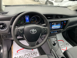 Toyota Auris foto 10