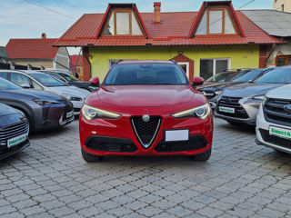 Alfa Romeo Stelvio foto 3