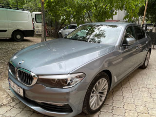 BMW 5 Series foto 2