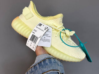 Adidas Yeezy Boost 350 V2 Butter Women's foto 5