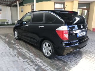 Honda FR-V foto 1