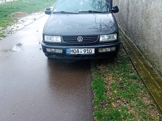 Volkswagen Passat foto 2