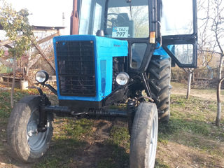 Se vinde tractor