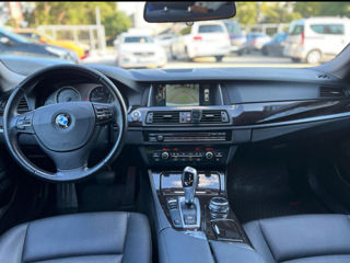 BMW 5 Series foto 4