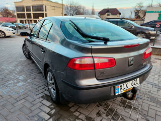 Renault Laguna foto 6