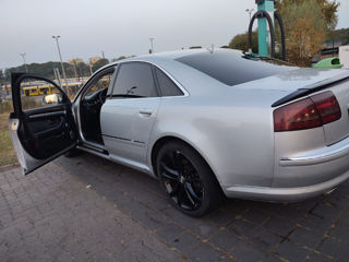 Audi A8 foto 6