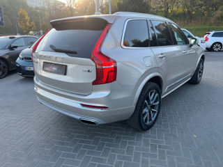 Volvo XC90 foto 3