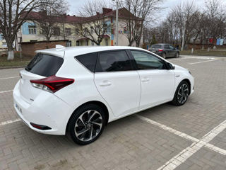 Toyota Auris foto 7