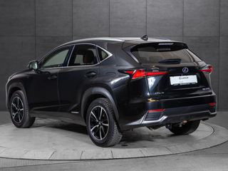 Lexus NX Series foto 9