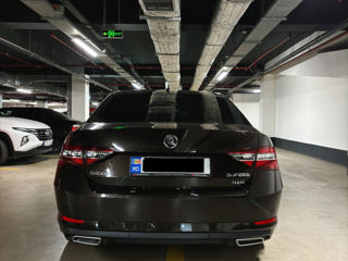 Skoda Superb foto 3