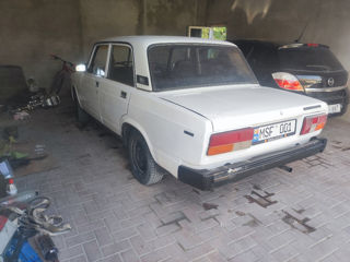 Lada / ВАЗ 2105 foto 2