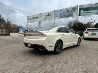 Lincoln MKZ foto 4