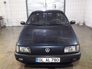 Volkswagen Passat foto 1