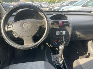 Opel Corsa foto 8