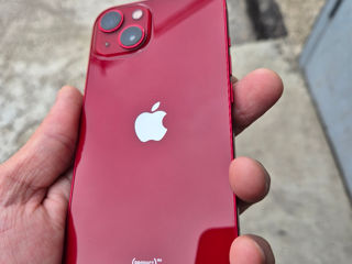 iPhone 13 128gb Б/у Red foto 1