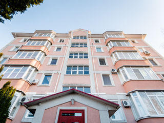 Apartament cu 4 camere, 177 m², Buiucani, Chișinău