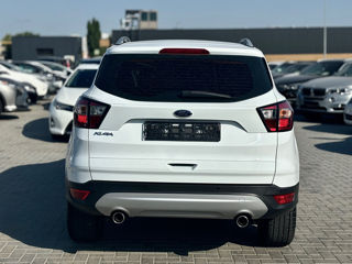 Ford Kuga foto 4