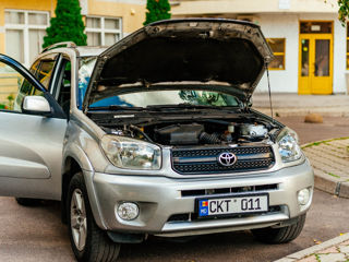 Toyota Rav 4 foto 5