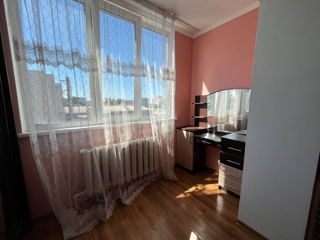 Apartament cu 3 camere, 68 m², Centru, Chișinău foto 4