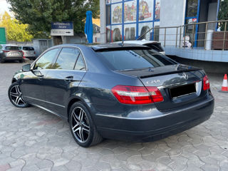 Mercedes E-Class foto 5