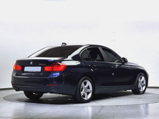 BMW 3 Series foto 2