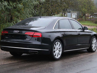 Audi A8 foto 4