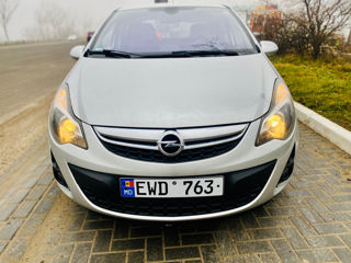 Opel Corsa foto 2