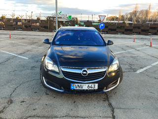 Opel Insignia foto 2