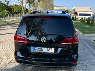 Volkswagen Sharan foto 3