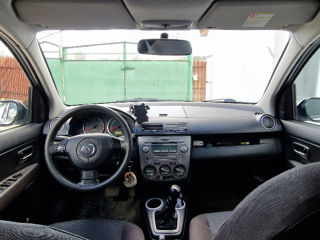 Mazda 2 foto 7