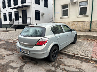 Opel Astra foto 4