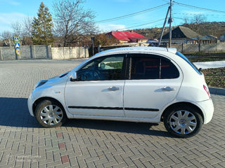 Nissan Micra foto 3