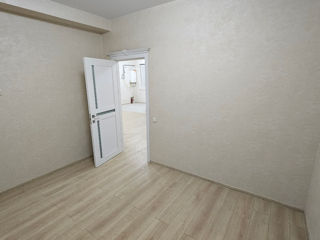 Apartament cu 3 camere, 125 m², Centru, Ialoveni foto 8