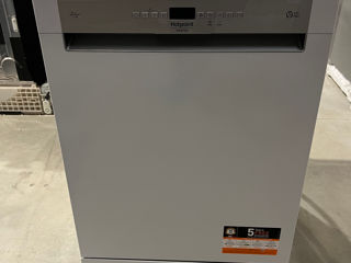 Masina de spalat vase Hotpoint-Ariston- - Produse noi. Bon fiscal si garantie 24 luni.