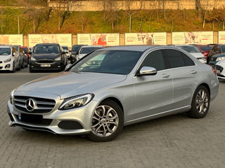 Mercedes C-Class foto 3