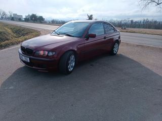 BMW 3 Series foto 6