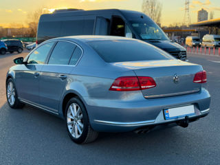 Volkswagen Passat foto 8