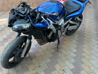 Yamaha R6