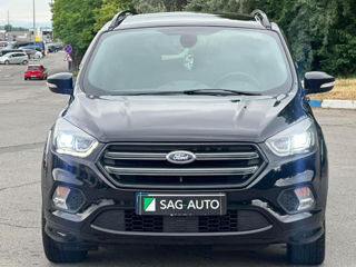 Ford Kuga foto 3