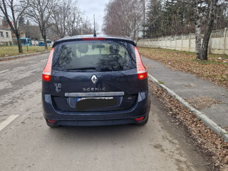 Renault Grand Scenic foto 4