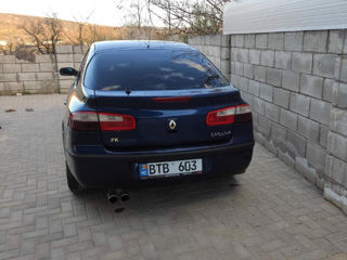 Renault Laguna foto 4