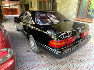 Lexus LS Series foto 2